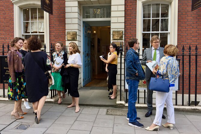3-Hour Walking Tour to Private Art Galleries of London Mayfair - Start Time Details