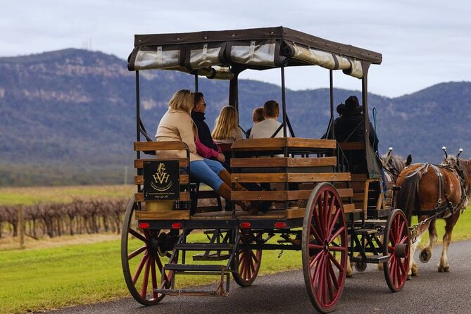 3- Hour Wine and Harvest the Hunter Horse Tour in Pokolbin - Tour Itinerary