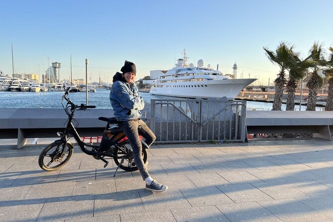 3 Hours Barcelona Guided Gaudi E-Bike Tour - Explore the Vibrant Passeig De Gracia