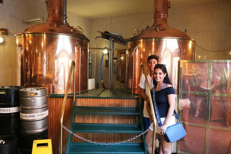 3 hours guided beer experience in a small group - Discover Prague’s Charm through Beer and History: A 3-Hour Guided Experience