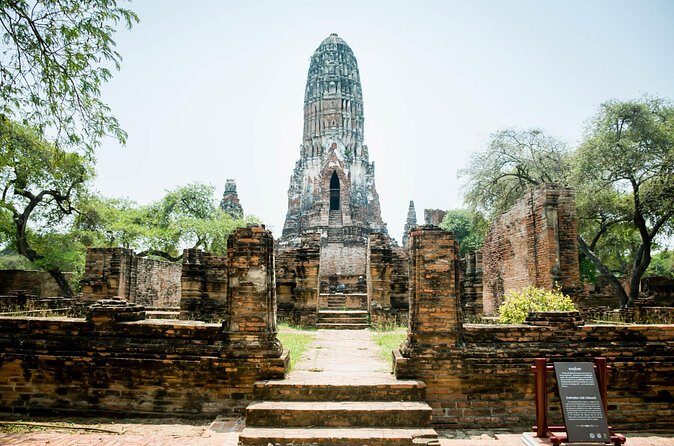 3 Hours Heritage Ayutthaya Bus Tour to Famous Temples - Final Thoughts: Who Should Consider This Tour?