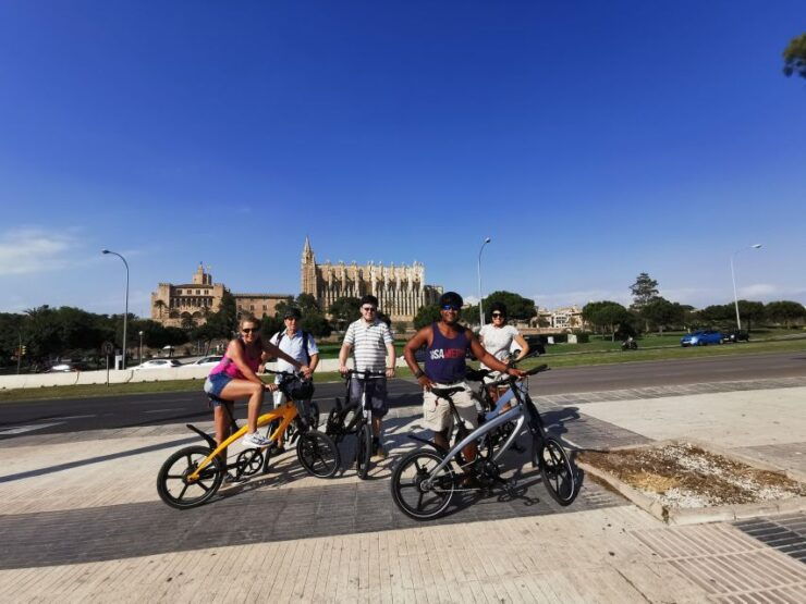 3 Hours Historic E-Bike Tour in Palma De Mallorca - Tour Details