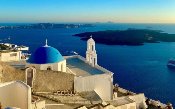 3 Hours Panoramic Tour to Oia - Booking Information and Policies