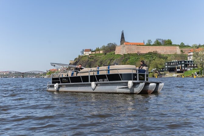 3 Hours Prague Private Boat Cruise Beer or Prosecco Unlimited - Experience Highlights