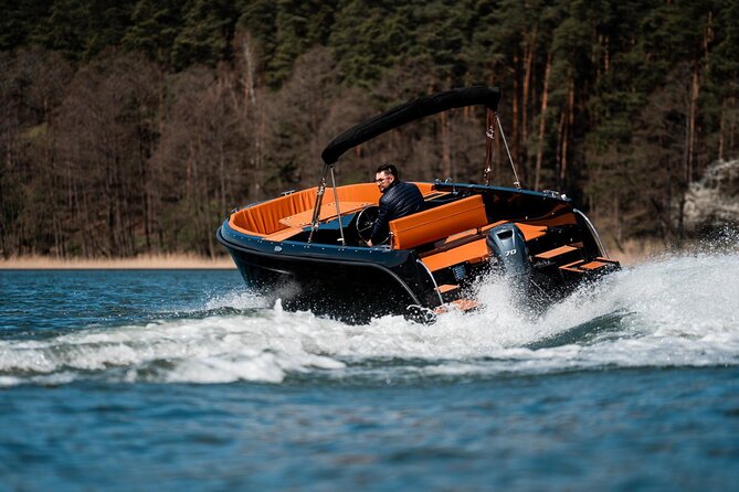 3 Hours Private Boat Tour in Subacco Lake Como - Tour Highlights
