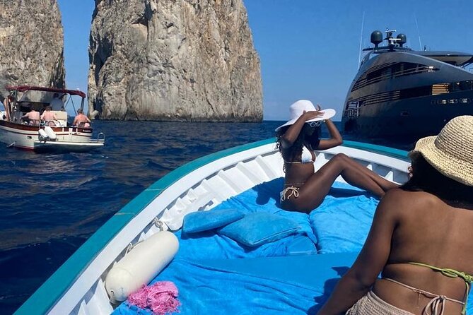 3 Hours Private Capri Boat Tour With Pasta and Prosecco - Positive Experiences on the Capri Boat Tour