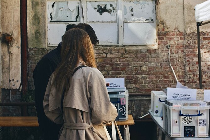 3 Hours Private Decade of Decadence in London 80s Tour - Good To Know