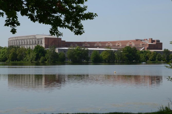 3 Hours Private Guided Tour in Nuremberg - Logistics