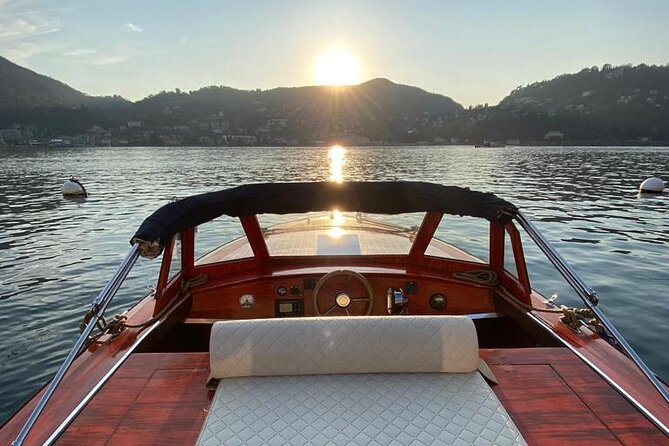 3 Hours Private Tour on a Wooden Boat Como Bellagio 6 Pax - Tour Itinerary