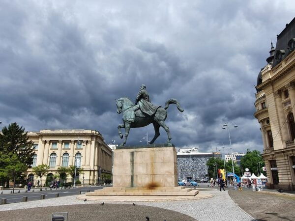 3 Hours Private Walking Tour in Bucharest City - Booking Information
