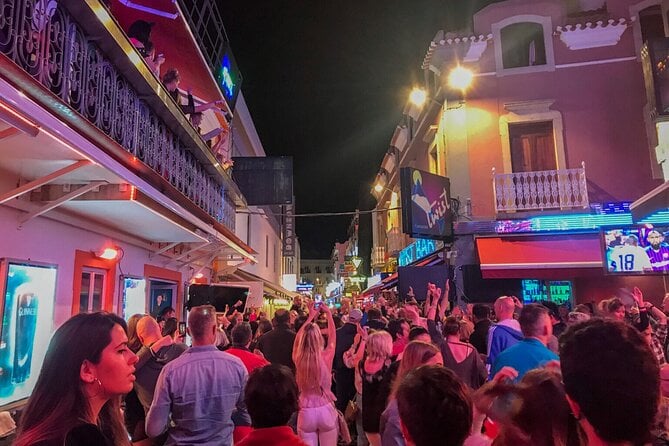 3 Hours Pub Crawl in Albufeira With Professional Party Makers - End Point Information