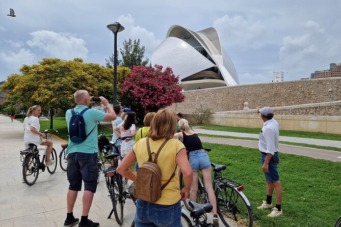 3 Hours Valencia City Bike Tour With a Tasty Surprise - Flexible Cancellation Policy