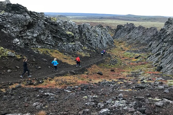 3-Hours Volcano City Trail Running Tour in Reykjavik - Expert Guide and Safety Measures