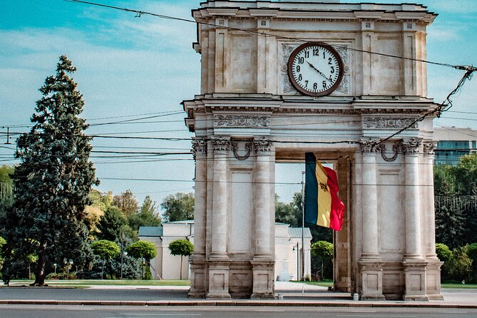 3 Hours Walking Tour of Chisinau With Local Guide - Tour Details