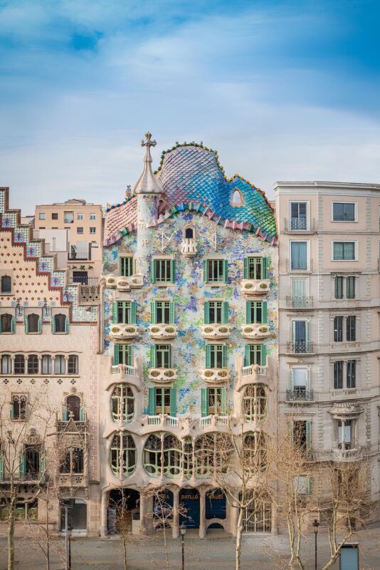 3 Houses of Gaudi: Casa Batllo, Casa Vicens & Pedrera (Casa Mila) - Three Gaudí houses, three different ideas
