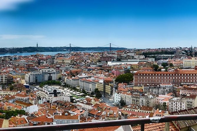 3 Hr City Tuk Tuk Tour of Lisbon - Tour Highlights