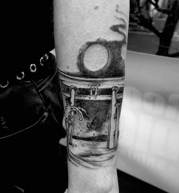 3 Hrs. Tattoo Experience in Tokyo (Smart Phone Size) - Studio Atmosphere