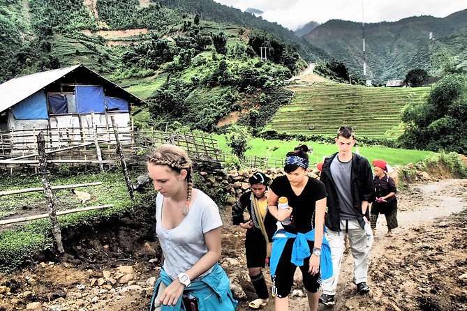 3-Night Sapa Trekking Tour From Hanoi - Selecting Date and Travelers