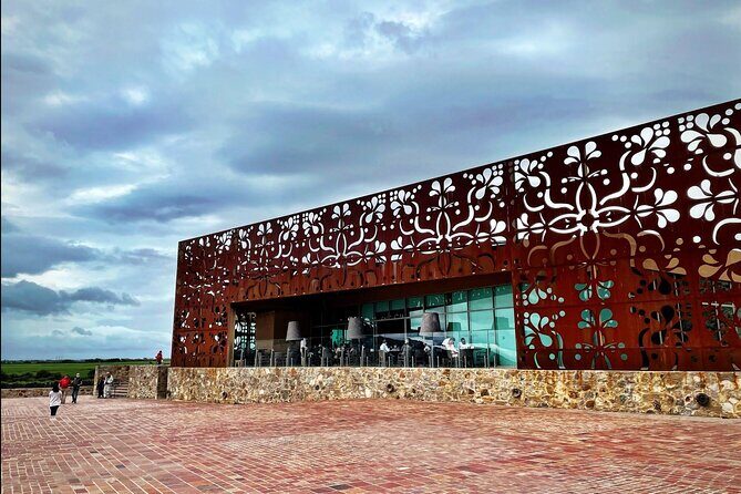 3 or 5 Course Menu + Wine Pairing + Tour @Local Winery - FAQ