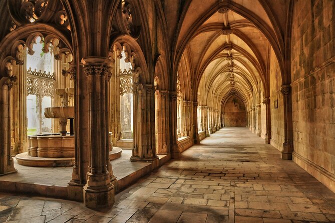 3 World Heritage Sites: Alcobaça, Batalha & Tomar Monasteries - Private Tour - Tomar Monastery: Spiritual Haven