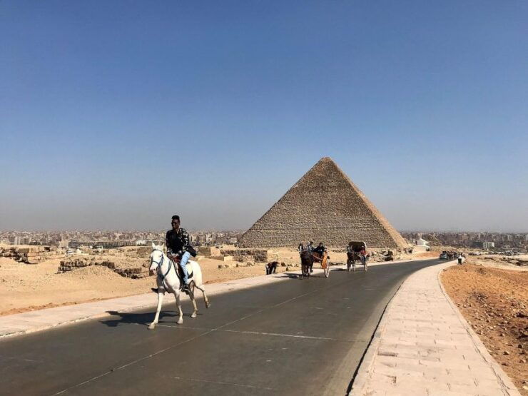 30 Minuet Camel Ride At Giza Pyramids - Booking Information