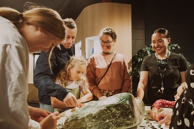 30-Minute Jade (Pounamu) Carving Workshop Tour, Rotorua - Inclusions of the 30-Minute Jade Carving Workshop Tour