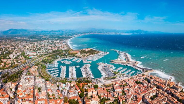 30-Minute Panoramic Flight From Monaco - Helicopter Types and Comfort