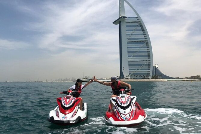 30-Minutes Jet Ski Burj Al Arab Tour of Dubai - Learn About the Landmarks History
