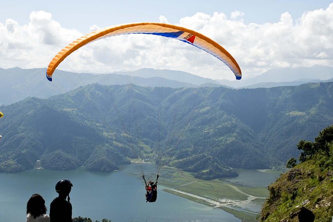 30 Minutes Paragliding in Pokhara Including Pick up From Your Hotel in Lakeside. - Meeting and Pickup Information