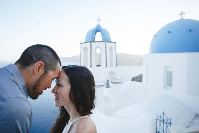 30 Photoshoot in Oia! 30 edited photos! Effortless & Fun! - The Experience in Detail