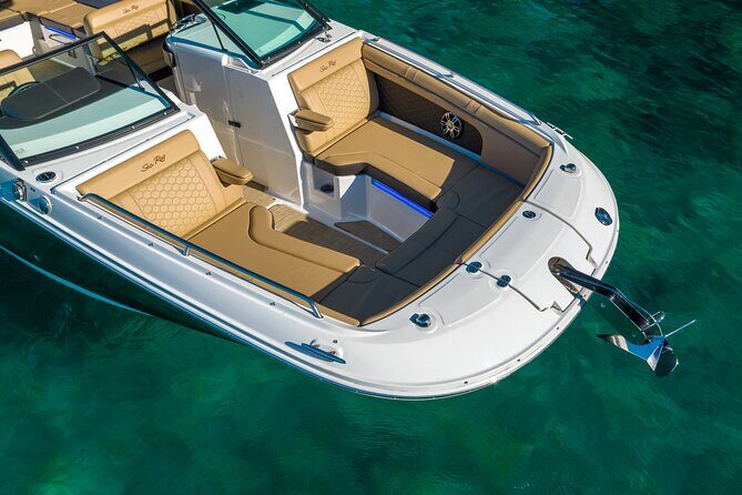 30ft Luxury Private Yacht Charter on South Lake Tahoe - What to Expect on the Yacht Tour