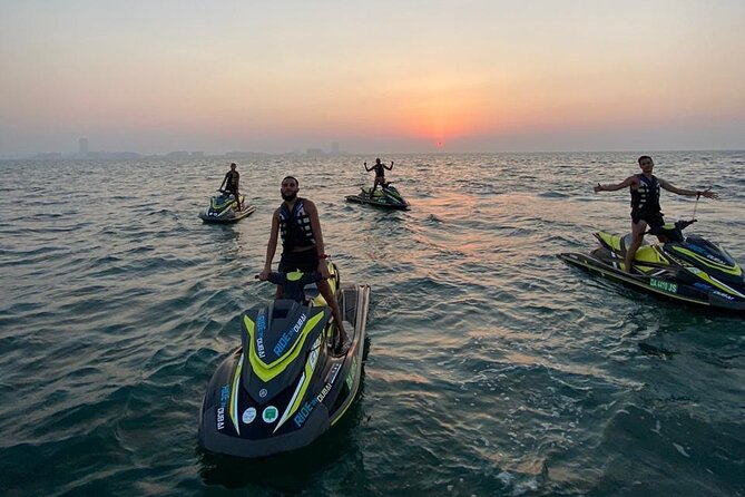 30mins Burj Al Arab Jetski Tour - Famous Landmarks Along the Route