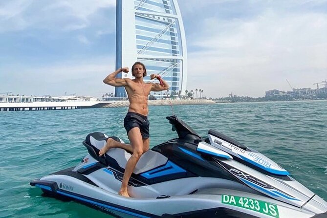 30mins Burj Al Arab Jetski Tour - Appreciating Dubais Skyline and Architecture