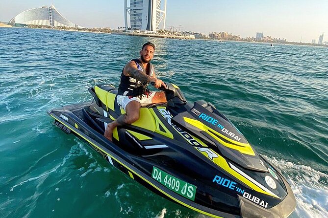 30mins Burj Al Arab Jetski Tour - Inclusions and Safety Measures