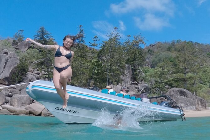 360 Boat Experience to Circumnavigate Magnetic Island - Meeting and Pickup Information