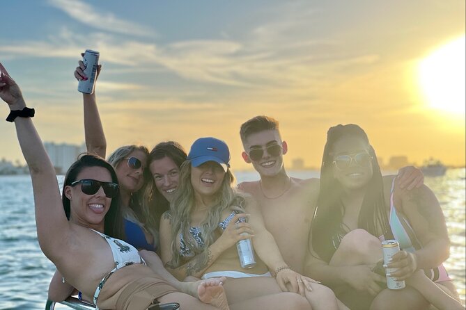 37 Private Boat Charter Rental - Key West W/ Captain up to 13ppl - Pricing and Guarantee