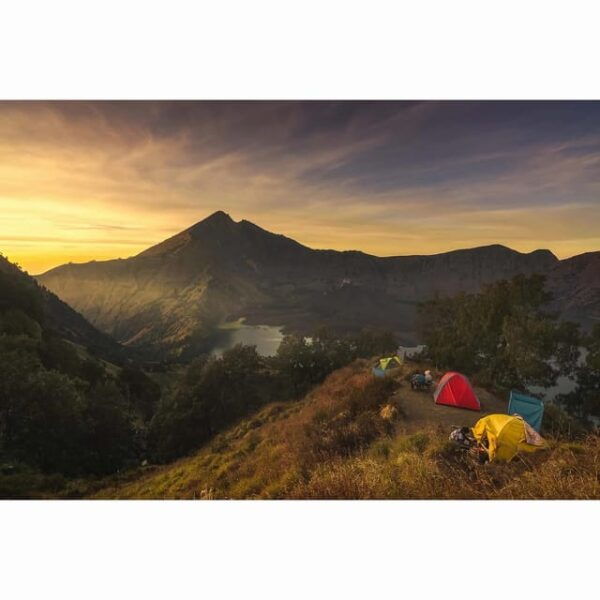 3d/2n Trekking Mount Rinjani Summit Lake and Hot Springs. - Booking and Pricing Details