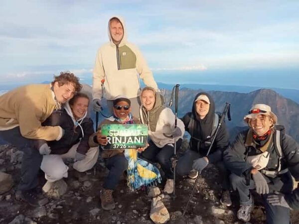 3d/2n Trekking Mount Rinjani Summit Lake and Hot Springs. - Questions You May Have