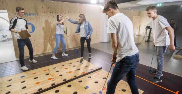 3D Adventure Black Light Mini Golf (Berlin) - Experience Information
