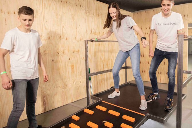 3D Adventure Black Light Minigolf in Berlin - Additional Information