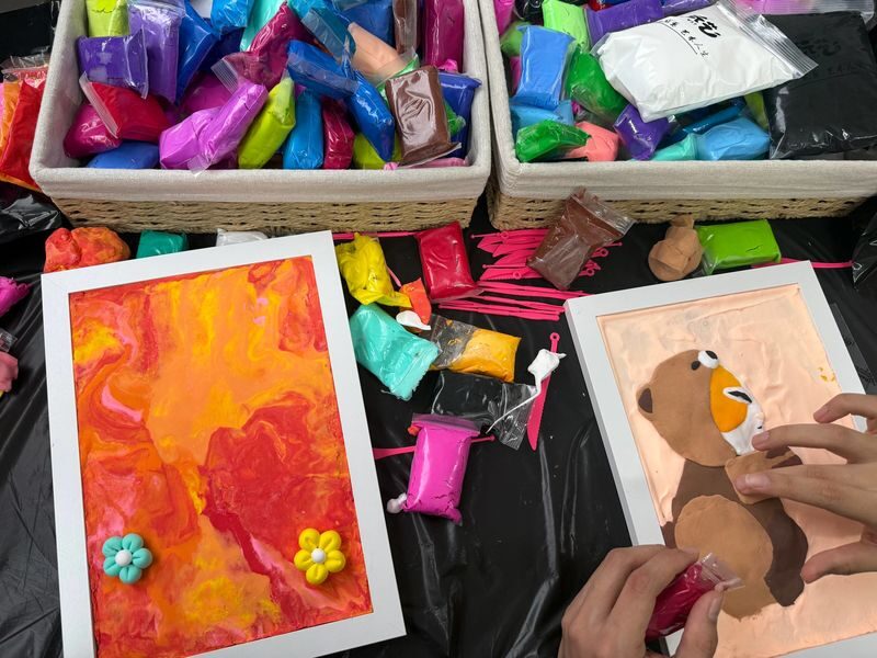 3D Air Clay Workshop in Singapore by Painting Manic - Start with the photo strip, not the last-minute scramble