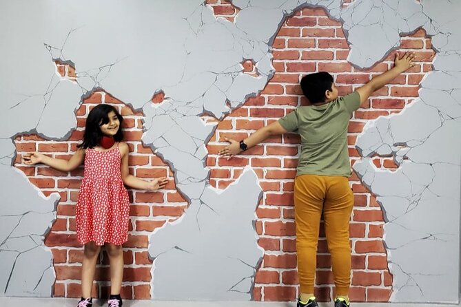 3D WORLD SELFIE MUSEUM Dubai - Air-conditioned Escape