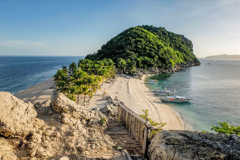 3D2N Gigantes Islands All In Package from Iloilo - Seafood meals and island hospitality