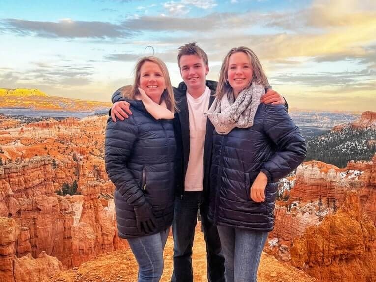 3D2N Grand Canyon, Zion, Bryce, Antelope & Monument Valley Tour - What the price covers, and what it doesn’t