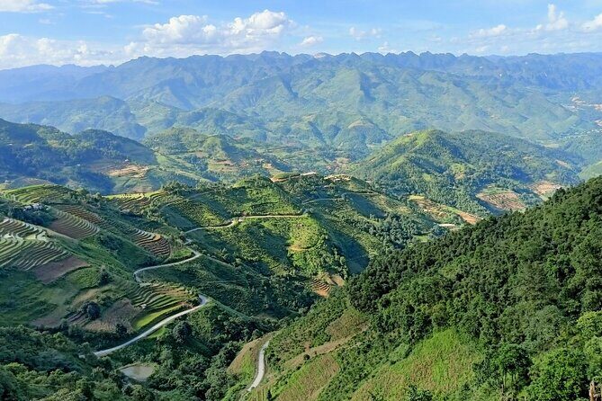 3D2N Ha Giang loop, small Private group, Private room AND with Nu - A Deeper Look at the 3D2N Ha Giang Loop Tour
