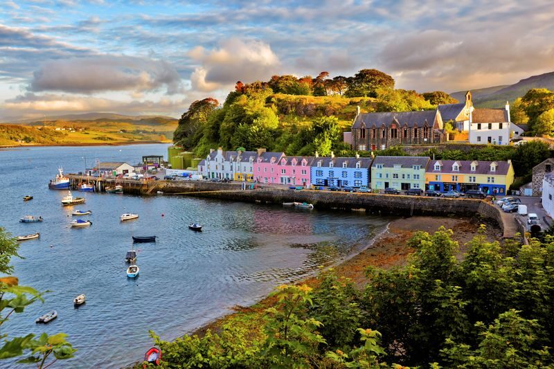 3D2N Isle of Skye, The Highlands, and Loch Ness Tour from Glasgow - Skye sights: Kilt Rock and Lealt Falls