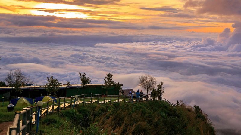 3D2N Khao Kho Private Car Charter Tour from Bangkok By TTD - The long road from Bangkok to Khao Kho
