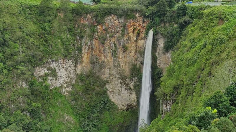 3D2N Lake Toba, Sipiso-piso Waterfall, and Berastagi from Medan - Day three: Berastagi produce and Medan’s landmarks