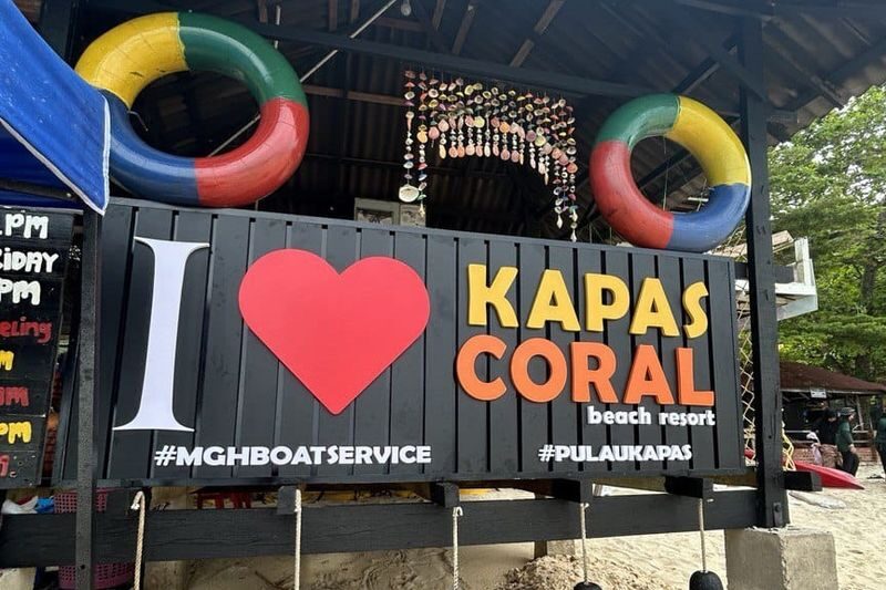 3D2N or 2D1N Stay at Kapas Coral Beach Resort in Pulau Kapas - What the 2D1N and 3D2N stays give you