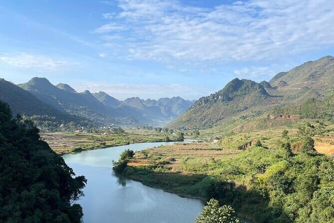 3D2N Private Tour with English Speaking Guide with Easy Riders - Day 1: From Ha Giang to the Dong Van Karst Plateau